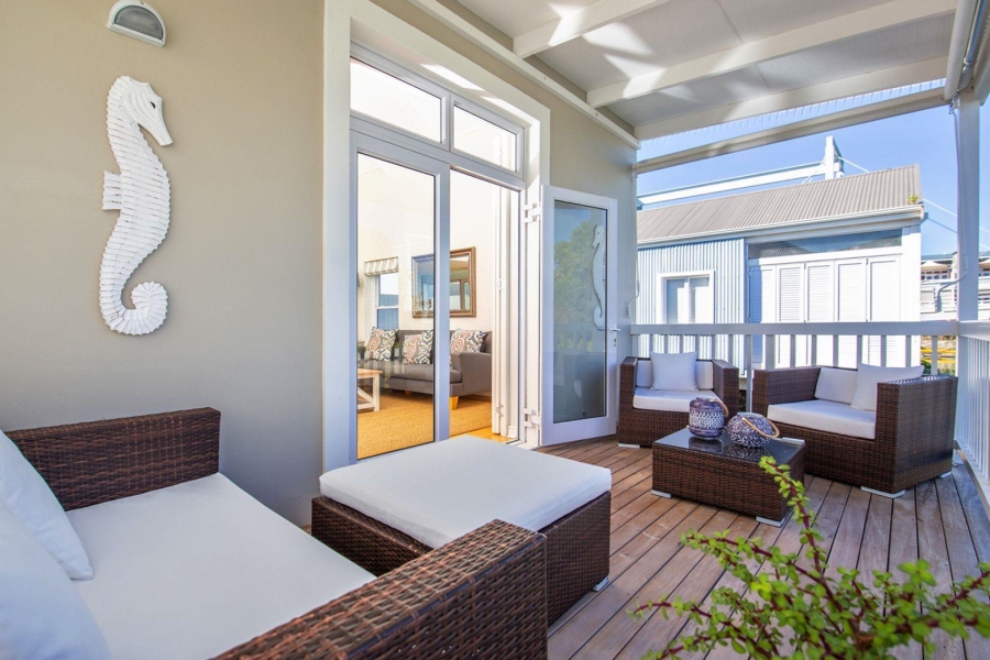 To Let 2 Bedroom Property for Rent in Thesen Islands Western Cape